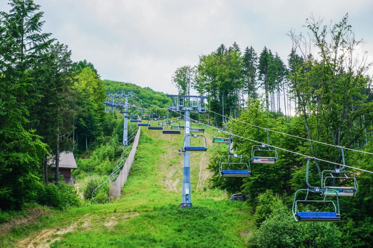 Apartmany Sport & Ski Valca Exterior photo
