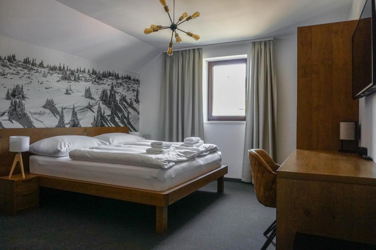 Apartmany Sport & Ski Valca Exterior photo